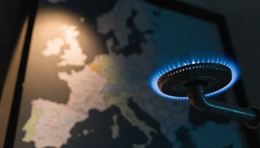 газовая горелка, карта Европы, отопительный сезон, поставка газа, природный газ, синее пламя